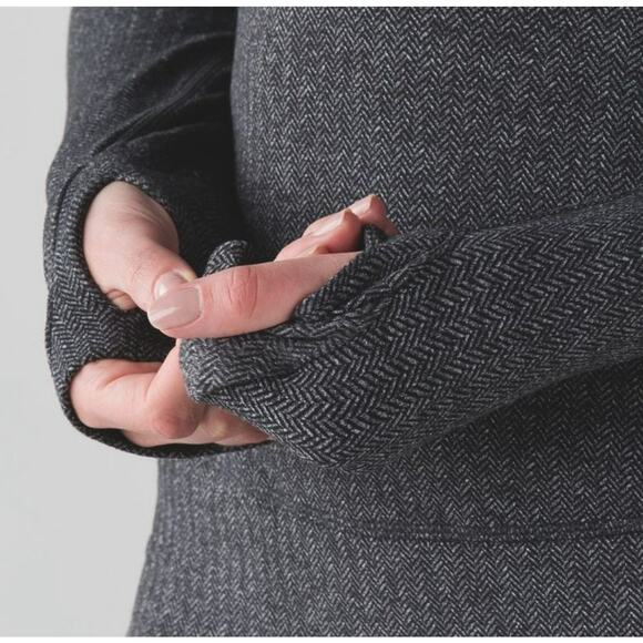 Lululemon Think Fast Pullover Active Top Heathered Herringbone Gray Black Size 4 - Picture 3 of 13